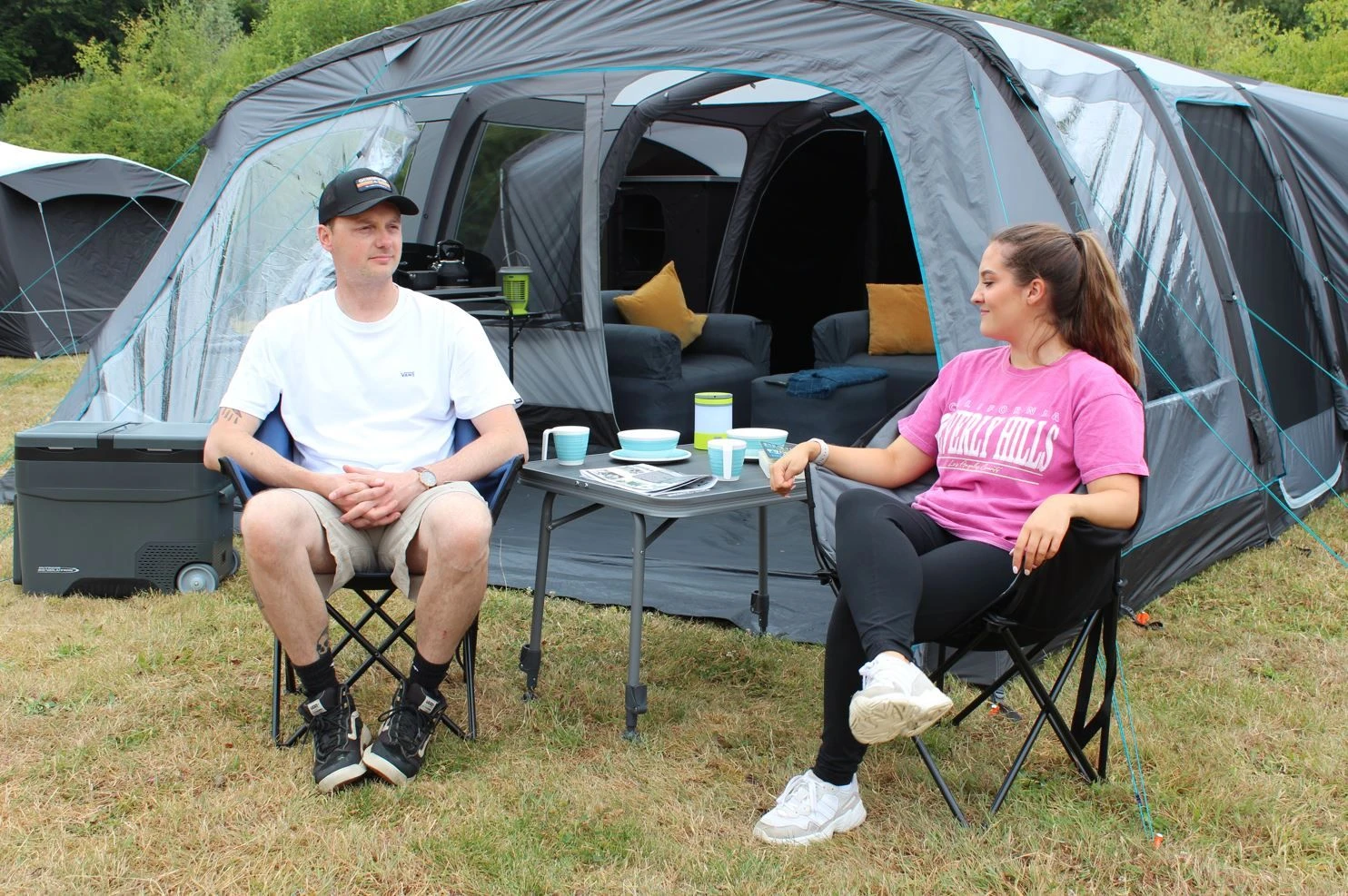 Outdoor Revolution Camp Star 900DSE Air Tent 5 Outdoor Revolution Camp Star 900DSE Air Tent - Image 3