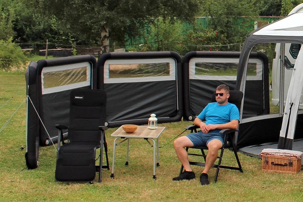 Outdoor Revolution Oxygen Windbreak - 3 Section 4 Outdoor Revolution Oxygen Windbreak - 3 Section - Image 2