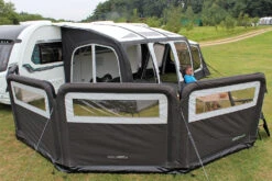 Outdoor Revolution Oxygen Windbreak - 3 Section 9 Outdoor Revolution Oxygen Windbreak - 3 Section -Kampo Shop orbk0105 oxygenwindbreak l3